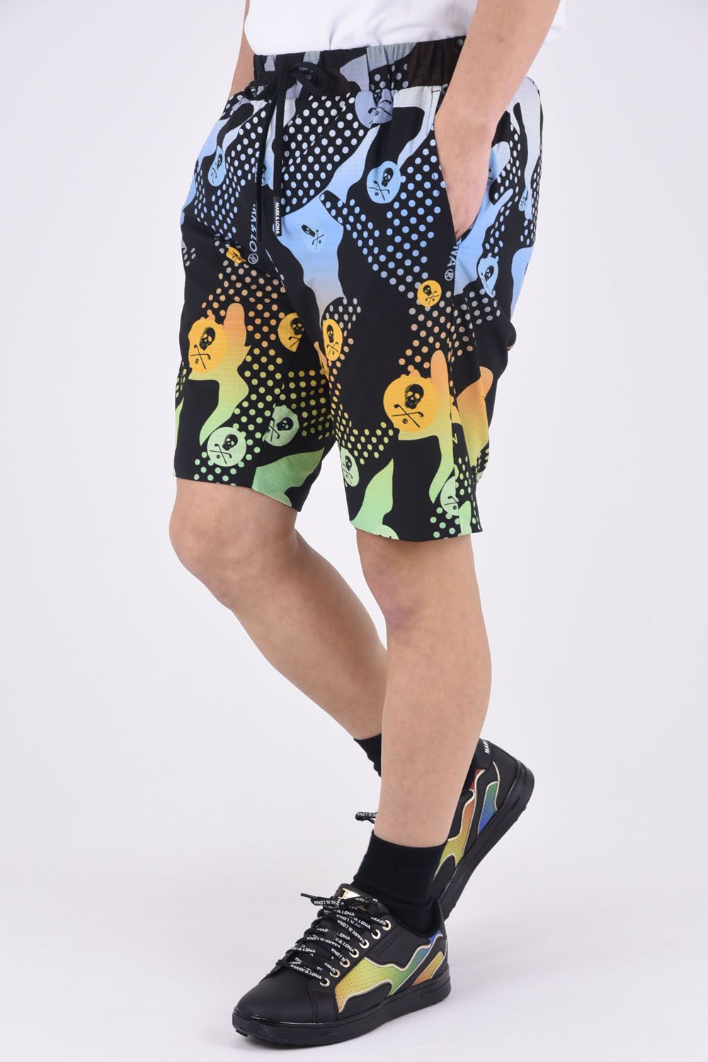 【人気】MARK&LONA ショートパンツ　カモフラ柄　38（M）サイズ 人気】MARK&LONA ショートパンツ カモフラ柄 38（M）サイズ