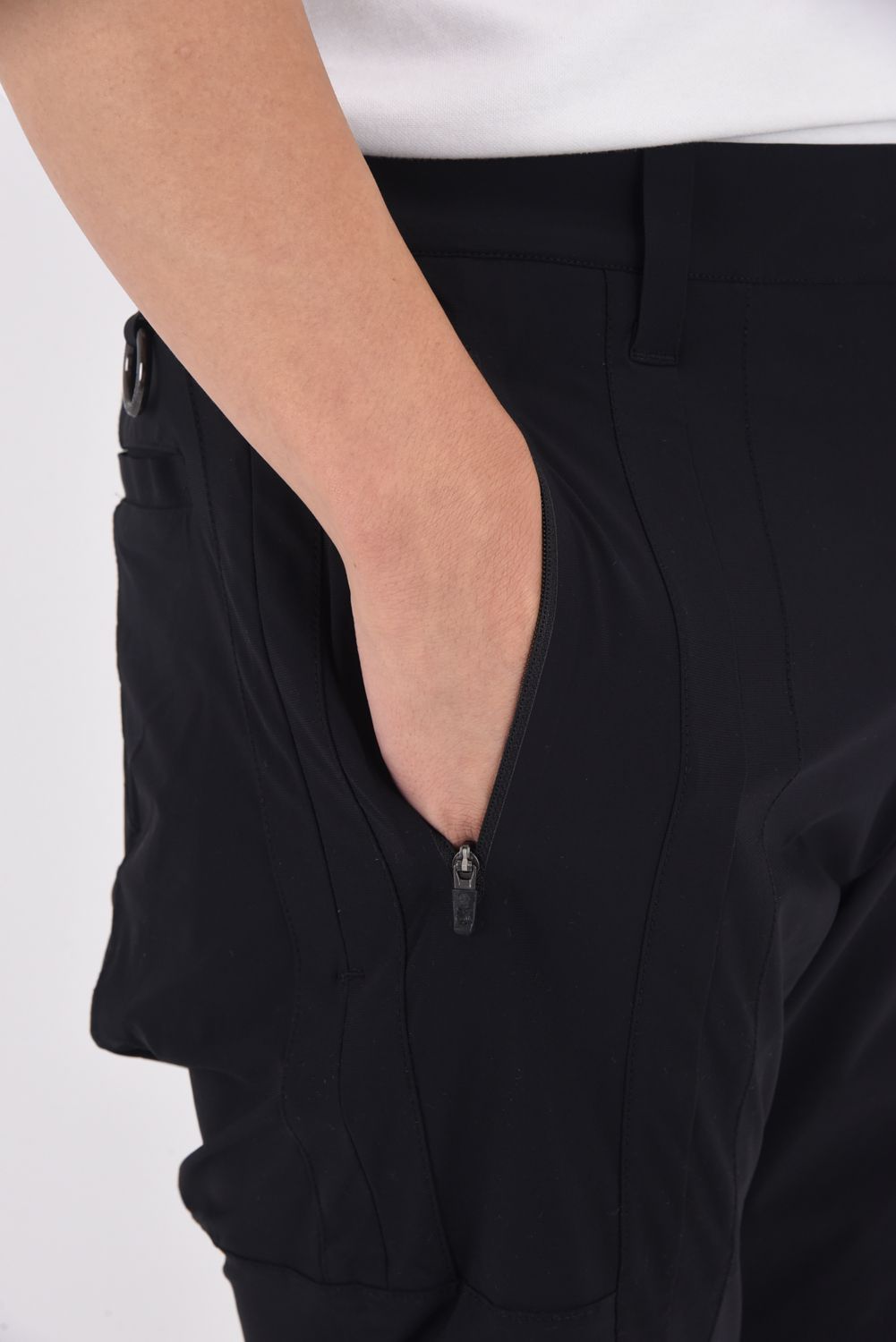 【2025AW】 S.I.D HYPER STRETCH PANTS / リフレクターロゴプリント シリコンワッペン テクニカルロングパンツ (ブラック)