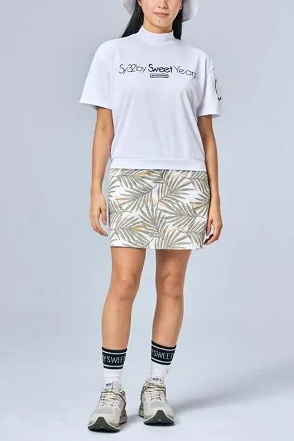 【26SS】【レディース】 H/S MOCK SHIRTS / ブランドロゴ ドルマンスリーブ モックネックTシャツ (ホワイト)*