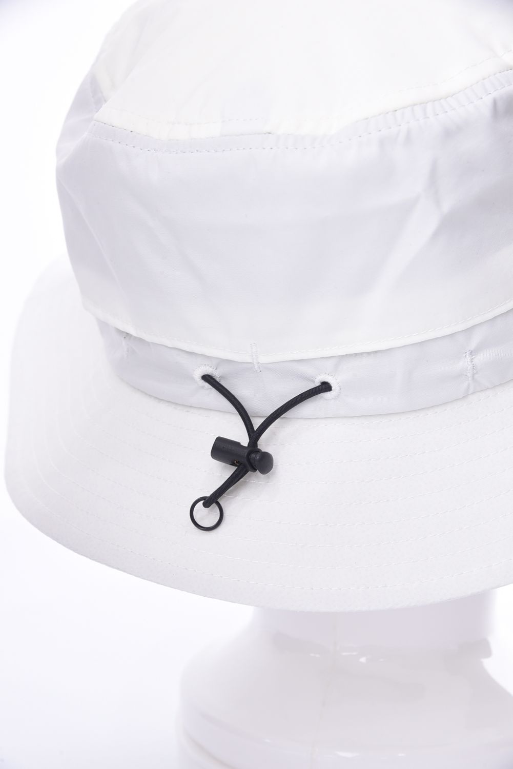 PACKABLE HAT / ブランドロゴ パッカブル仕様 ハット ホワイト