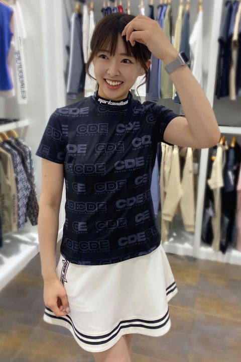 【MARK＆LONA】CODEシリーズ モダン且つエレガントなモックネックTシャツ！