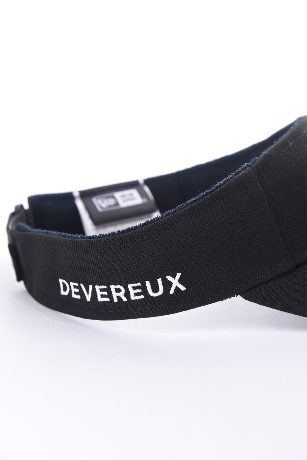 【26SS】 DVG NEWERA VISOR / スカル刺繡 サンバイザー (ブラック)