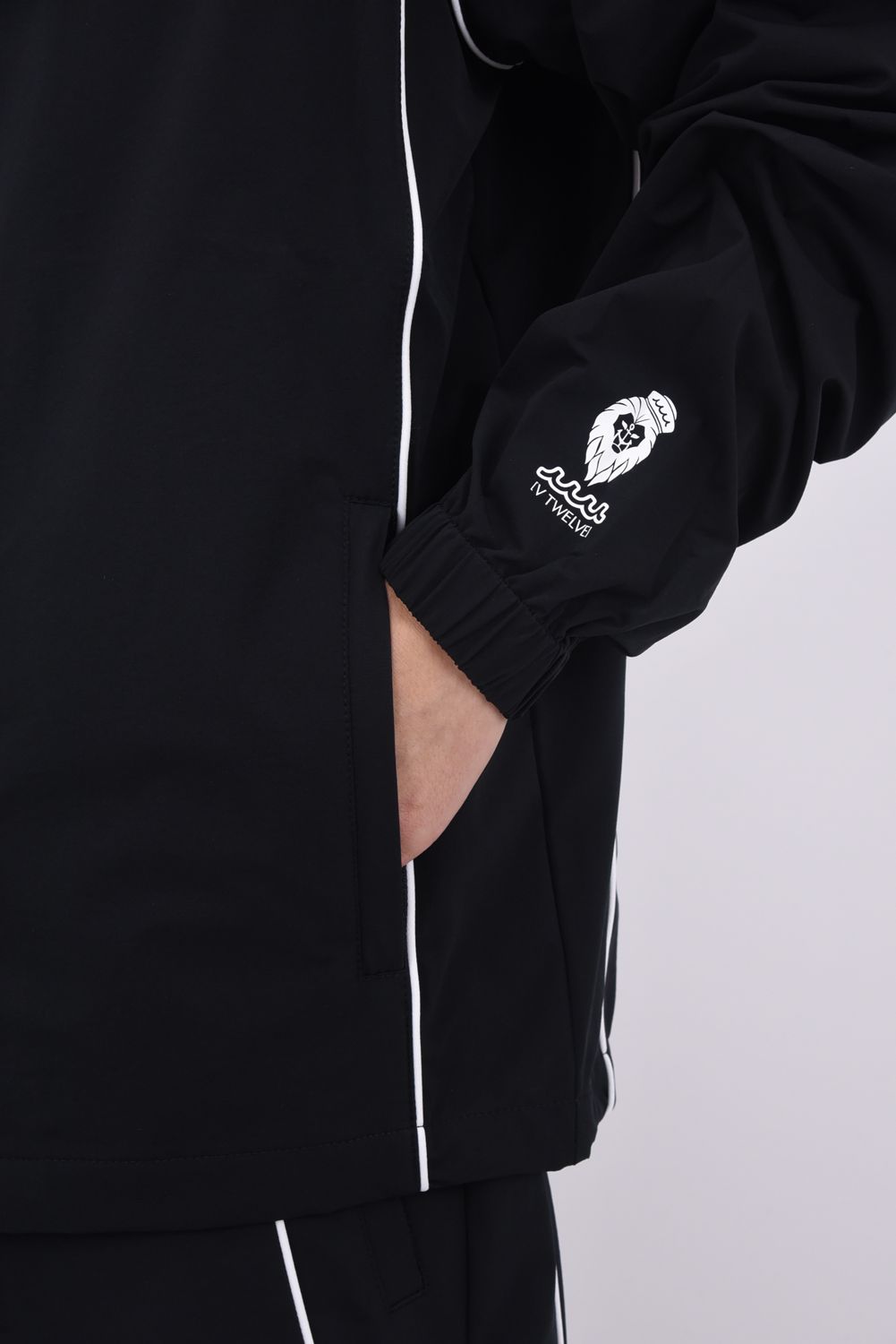 【25AW】 MU12 JKT / ムータマリン ヴィトゥエルヴ コラボ ジップアップ ジャケット (ブラック)