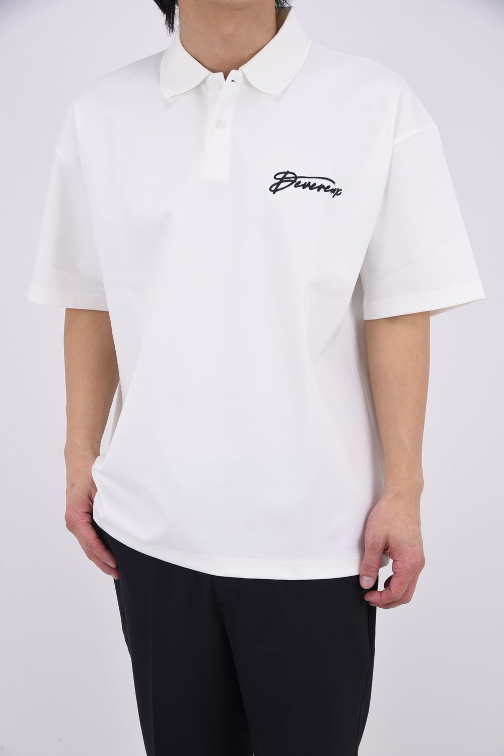 【26SS】 DVG OVER FIT POLO / バックプリント オーバーサイズ ポロシャツ (ホワイト)