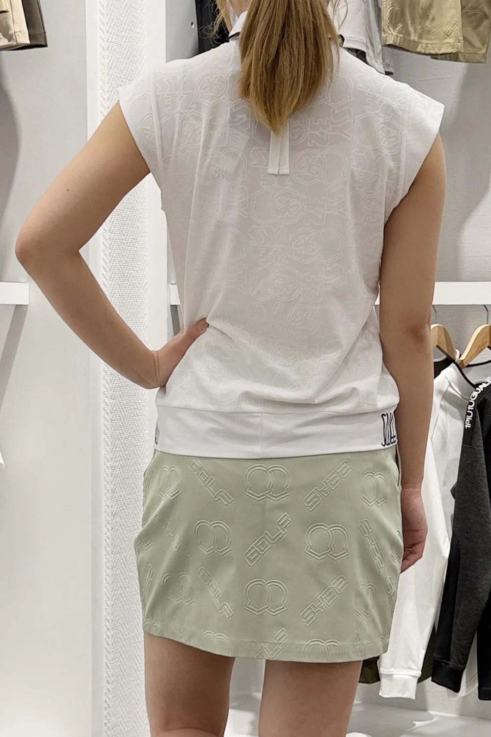 【ポイント10倍】 【26SS】【レディース】 PIN JQ COLLAR SHIRTS / オリジナルジャカード生地 裾ロゴリブ ショートスリーブポロシャツ (ホワイト)*