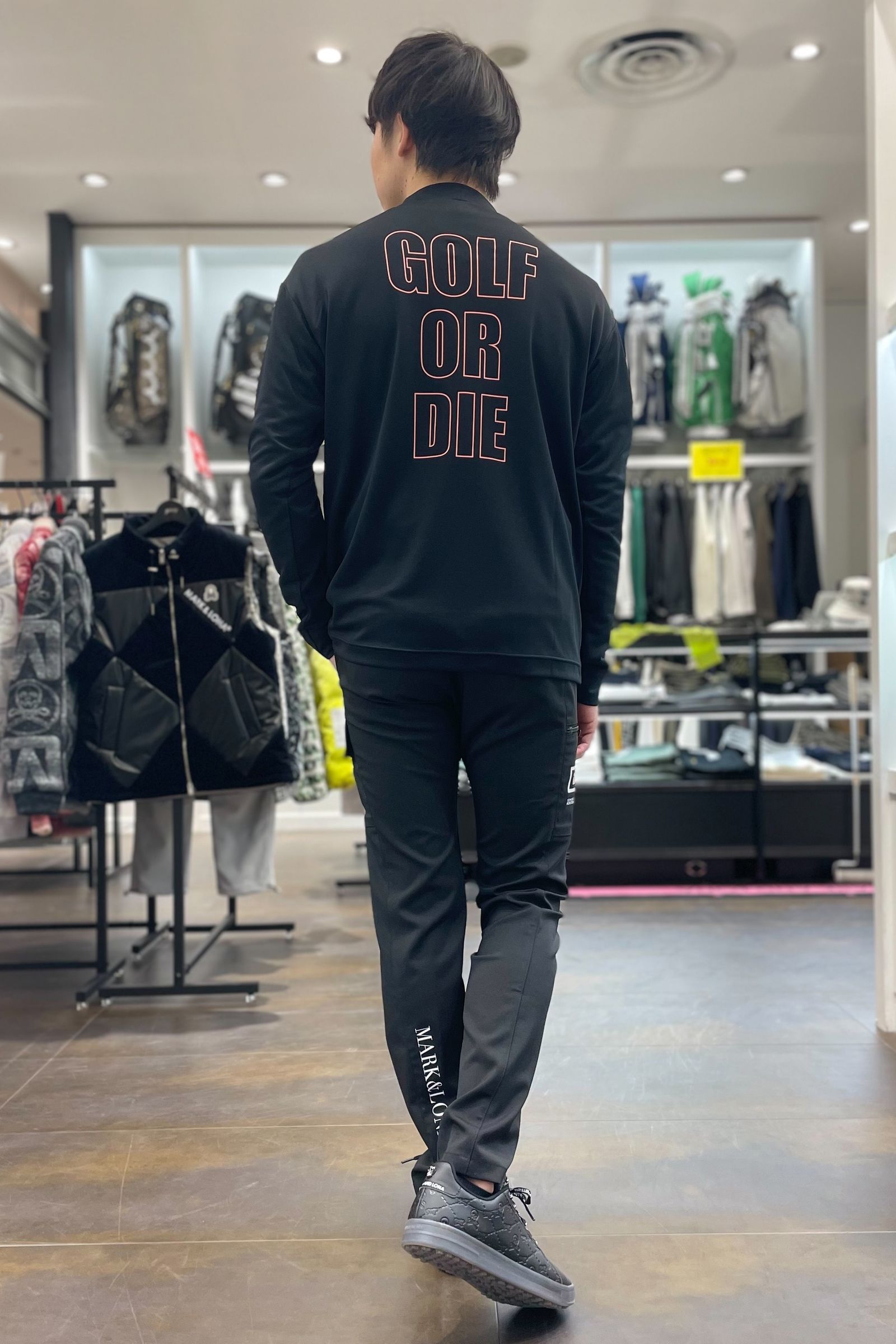 【MARK＆LONA】 スリーブロゴがポイントのロングスリーブTシャツ