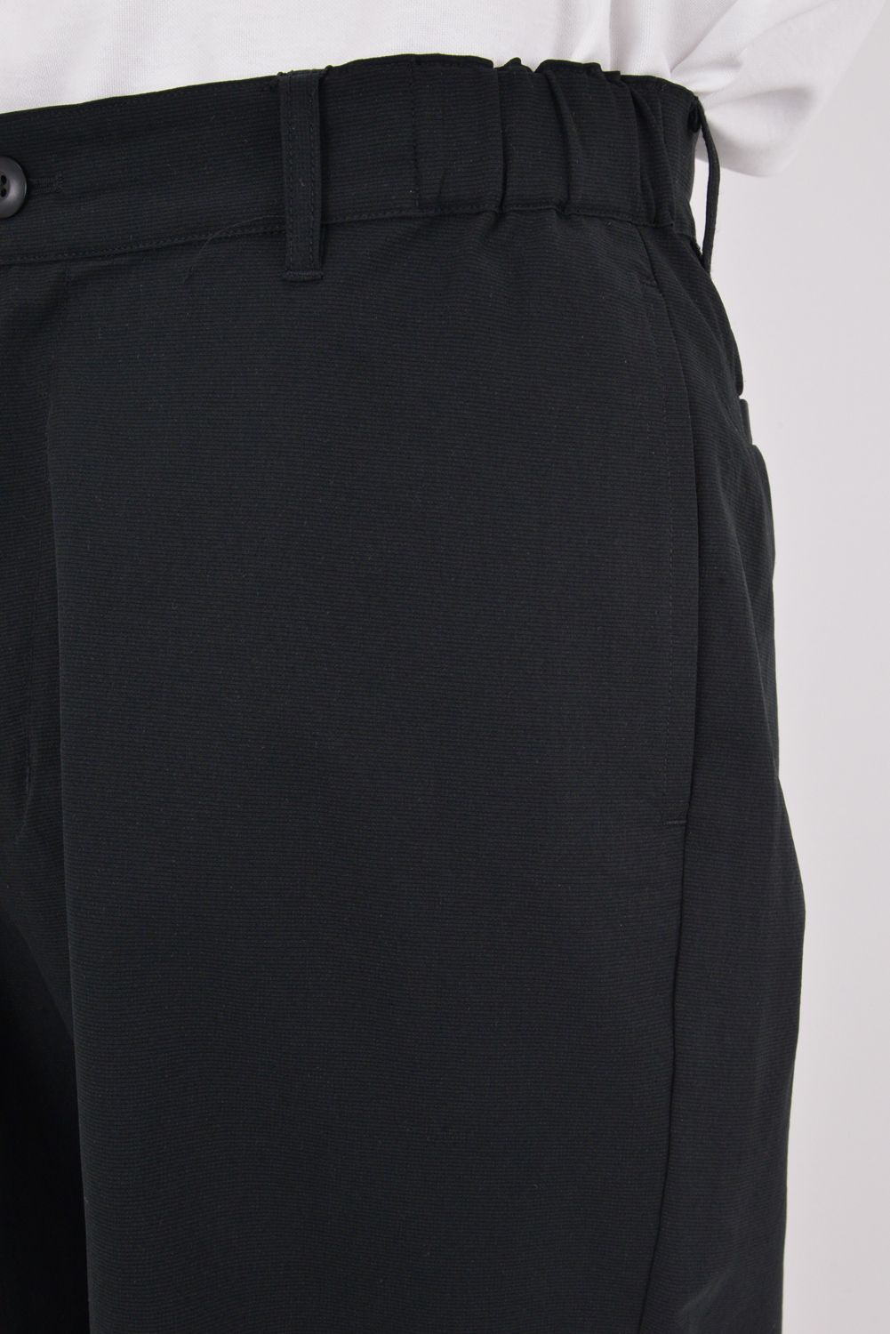 【26SS】 DVG LOGO HALF PANTS / ブランドロゴ イージーケア ショートパンツ (ブラック)