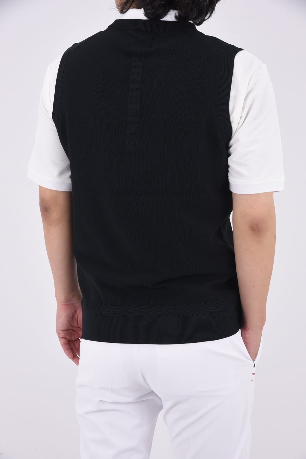 MEN'S WR V-NECK KNIT VEST / バックロゴ 超撥水糸 ニットベスト (ブラック)