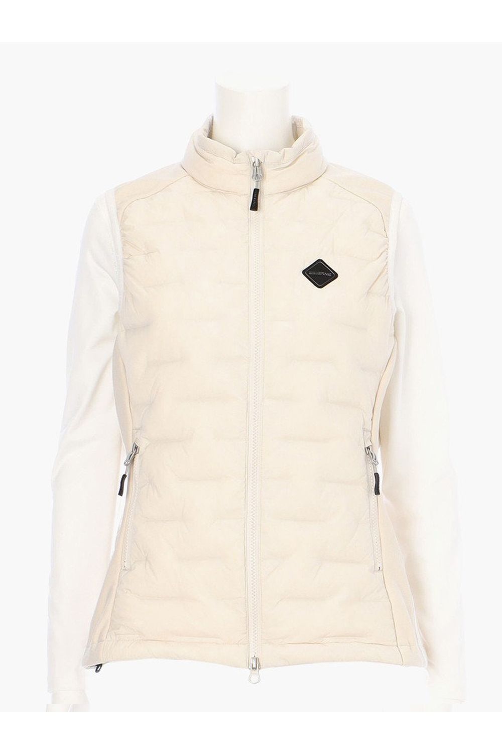 【25AW】【レディース】 WOMEN'S HYBRID DOWN VEST / ストレッチタフタ ダイヤモンドロゴ ハイブリッドダウンベスト (ベージュ)