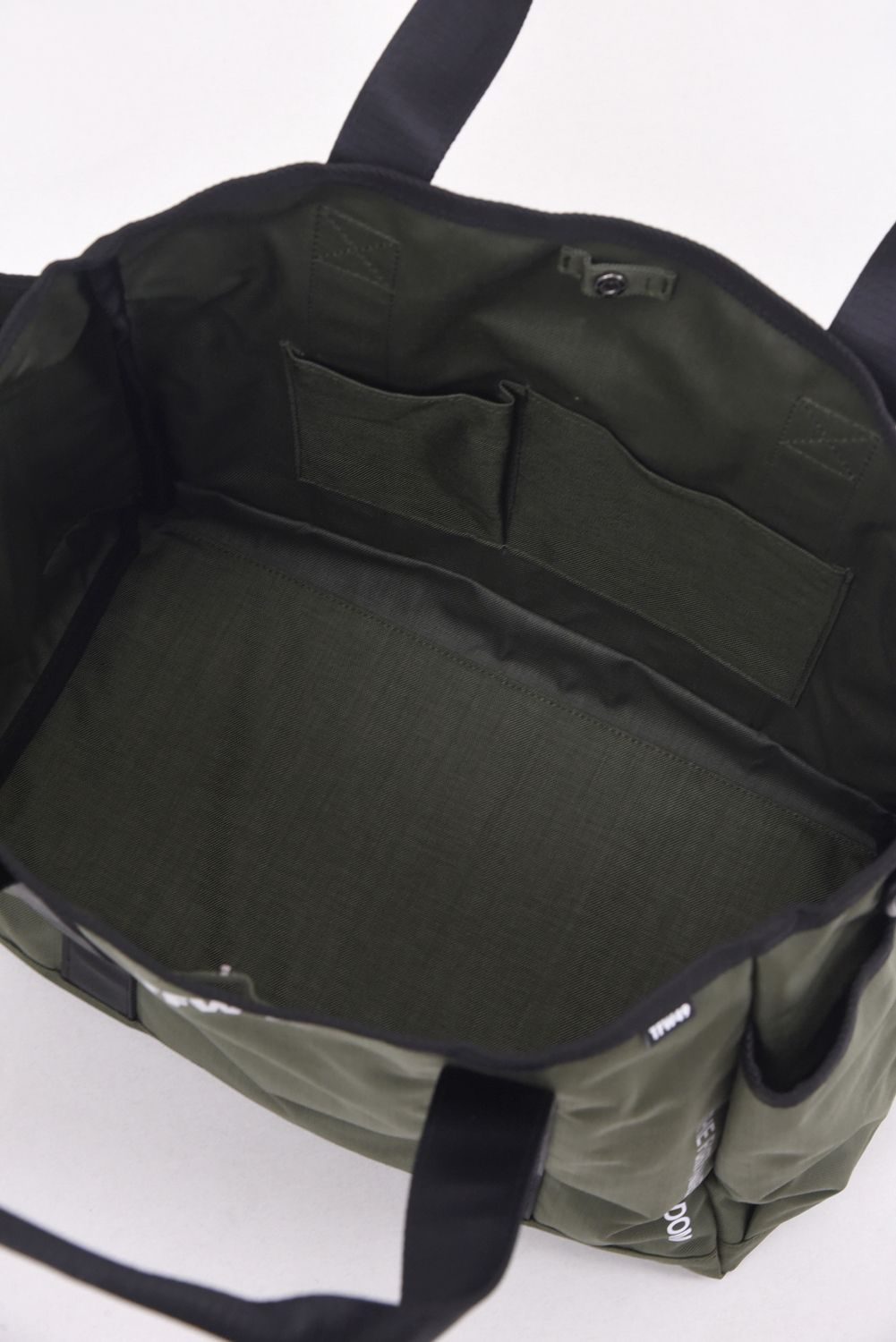 NYLON TOTE BAG / ナイロン トートバッグ (カーキ)