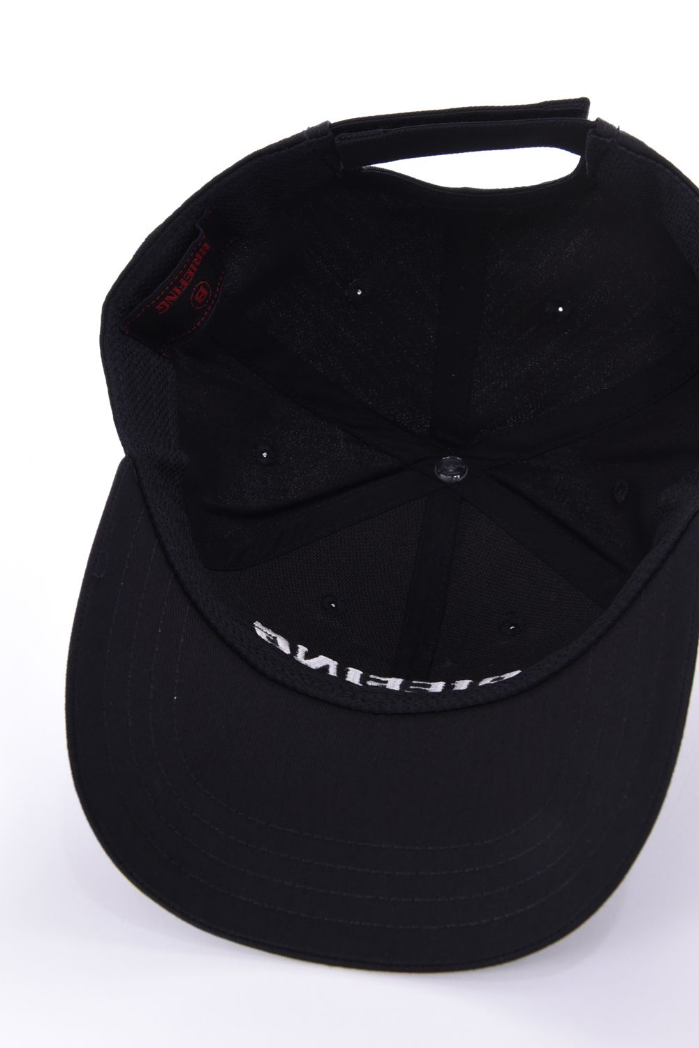 【26AW】 MEN’S COLLEGE LOGO CAP / カレッジロゴ刺繍 キャップ (ブラック)