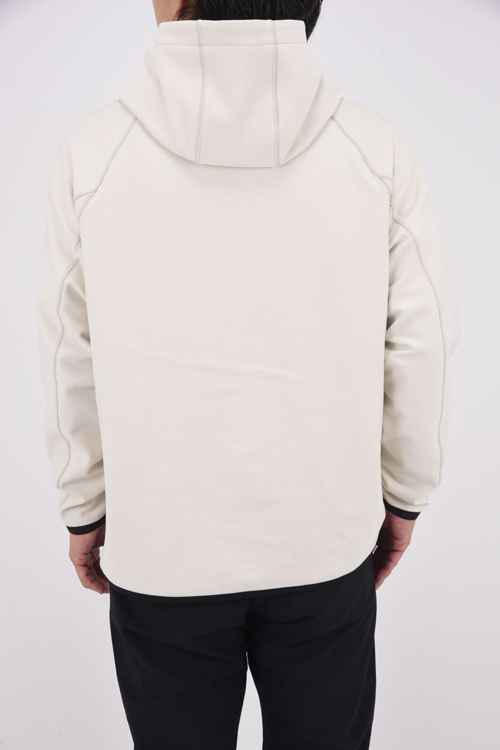 【25AW】 MEN'S LOGO HOODIE / 裏起毛 フロントロゴ 裾切り替え プルオーバーパーカー (ベージュ)
