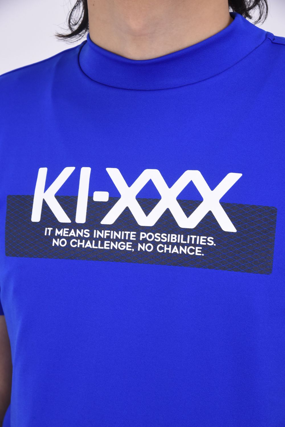 KI-XXX THREE - 【25SS】 PRINT MOCK NECK / フロントロゴ