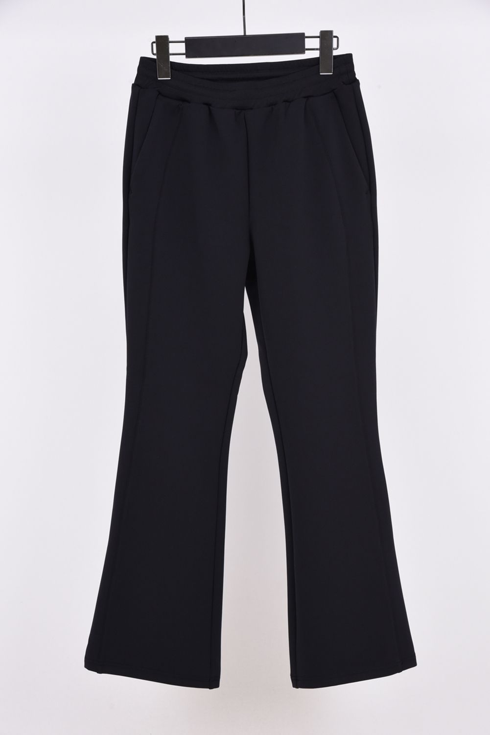 【26AW】【レディース】 LIGHT PONCH TRACK BOTTOMS / 軽量ダンボールニット ブーツカット ロングパンツ (ブラック)