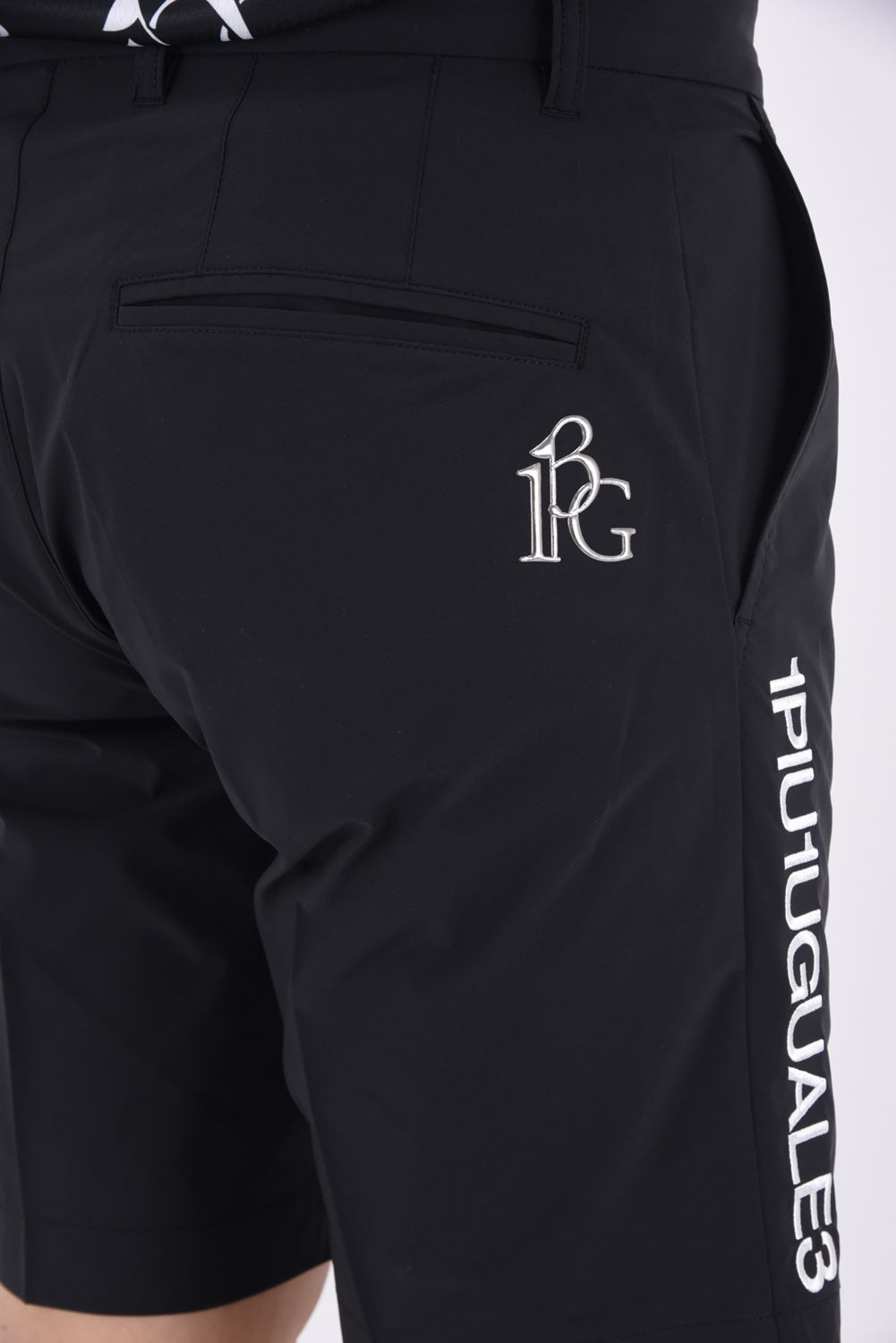 ホット セールの通販 1PIU1UGUALE3 GOLF - BASIC SHORT PANTS / ブランドロゴ メンズウェア