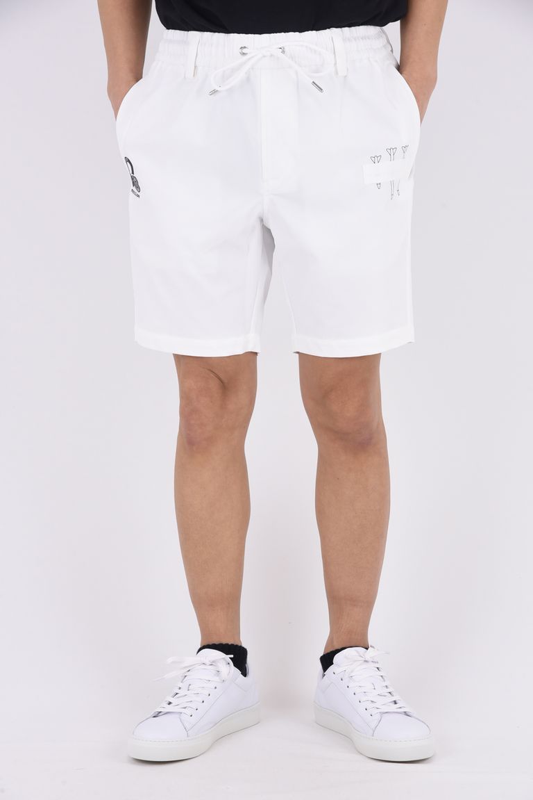 MODEL： 172cm / 64kg 着用サイズ：46(M)