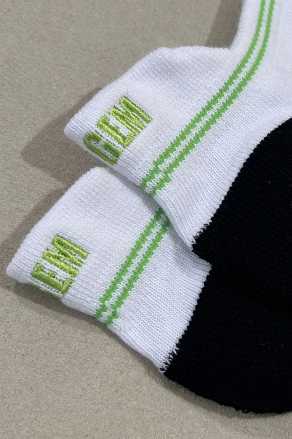 【26SS】 ANKLE SOCKS / ブランドロゴジャカード アンクルソックス (ホワイト)