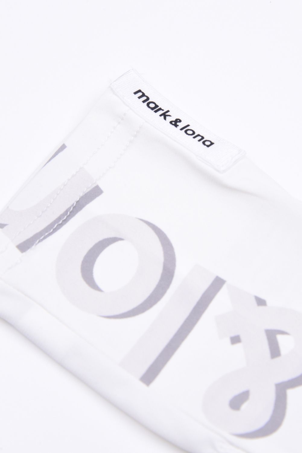 【26SS】 HEC UV GUARD HAND COVER / 3Dブランドロゴ UVガード 右手用ハンドカバー (ホワイト)