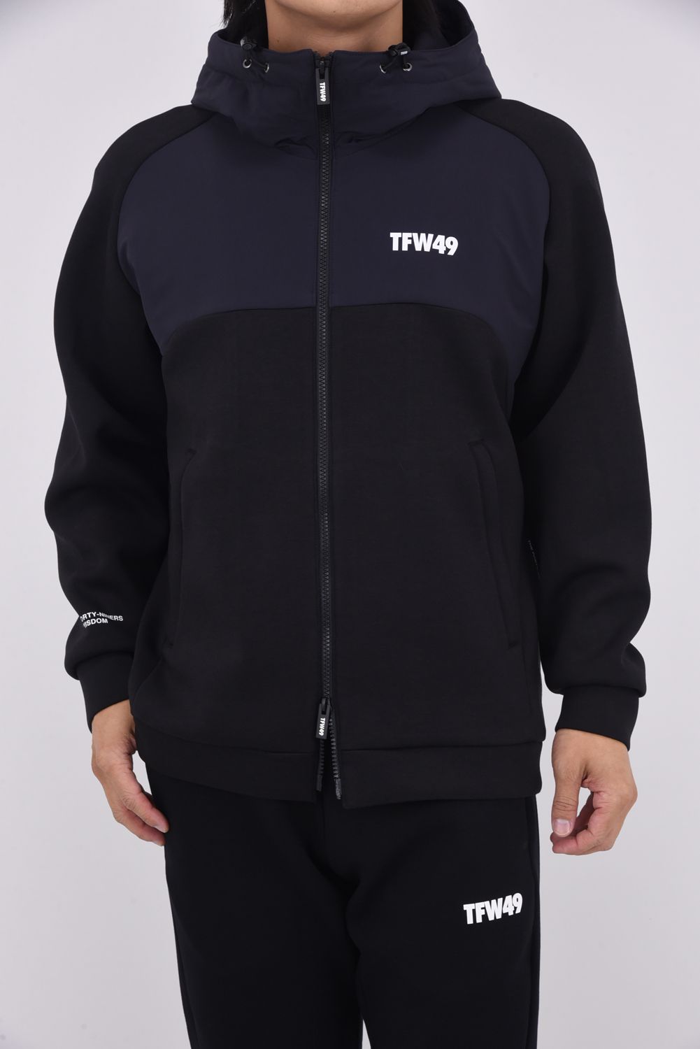 【25AW】 CARDBOARD MATERIAL FULL ZIP HOODIE / ダンボール素材 フルジップパーカー (ブラック)