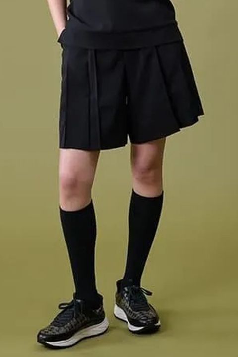 【26AW】【レディース】 WOMENS BERMUDA PANTS / スムースストレッチ生地 膝上丈 バミューダパンツ (ブラック)*