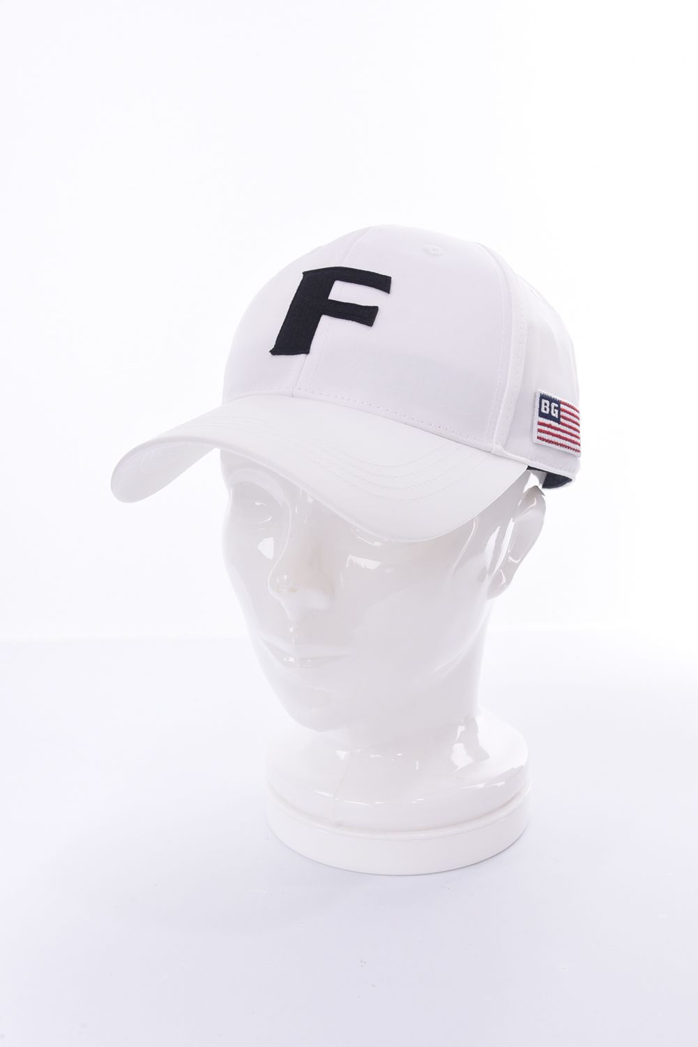 MENS TWILL INITIAL CAP / イニシャル ワッペン キャップ (ホワイト)