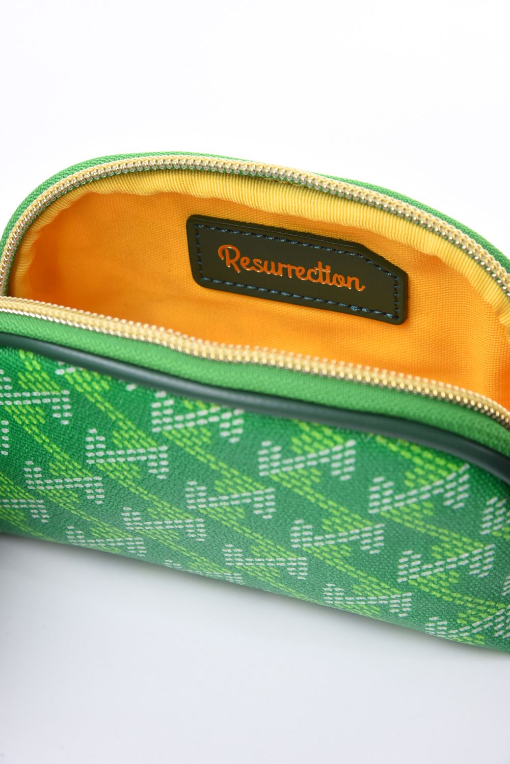 【プレゼント好適品】 KIWI PETIT (キウィ プチ)  / ブランド オリジナルテキスタイル プチ ポーチ (ライトグリーン)*