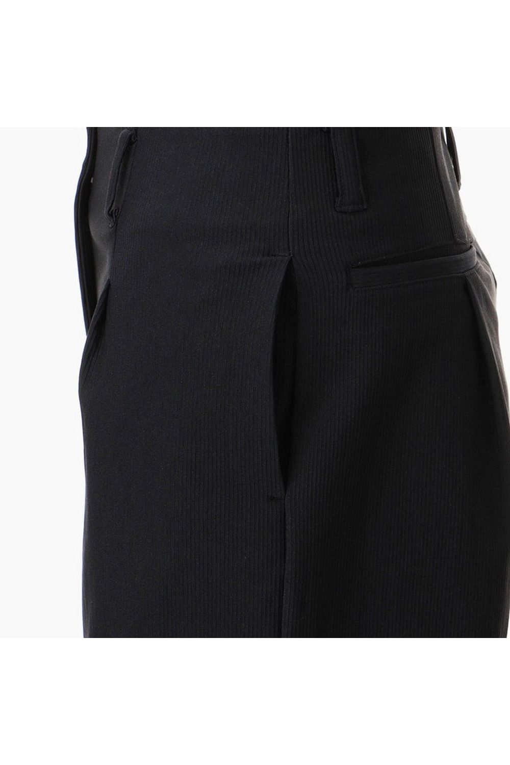 【25AW】【レディース】 WS CORDUROY SINGLE PLEATED SHORT PANTS / コーデュロイ タックプリーツ ショートパンツ (ブラック)