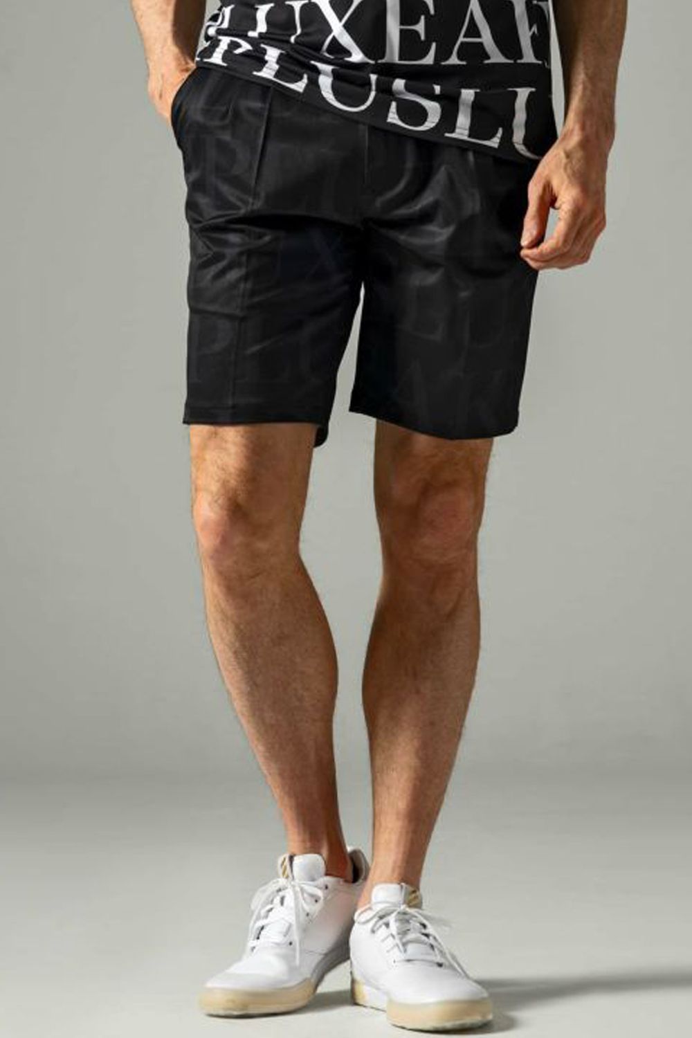SAME LOGO SHORT PANTS / 総柄ロゴ ハーフスラックス (ブラック)