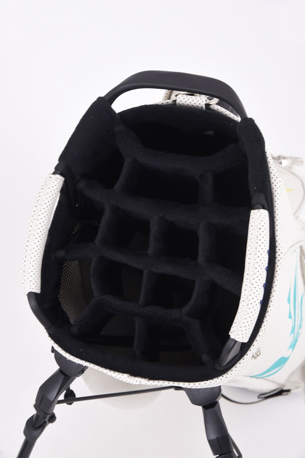 【26SS】【銀行振込・代金引換不可】【返品・交換不可】 CADDY BAG & HEAD COVER / パンチングエシカルレザー フローラルモチーフ刺繍 スタンドタイプ キャディバッグ&ヘッドカバーセット (ホワイト)