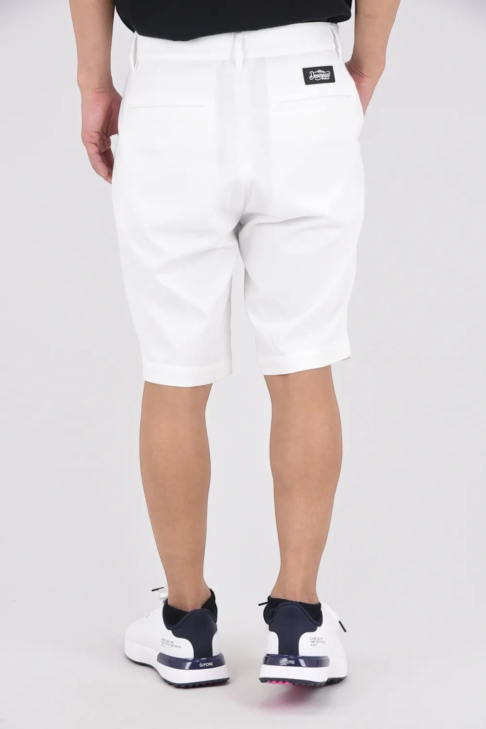 【26SS】 DVG LOGO HALF PANTS / ブランドロゴ イージーケア ショートパンツ (ホワイト)