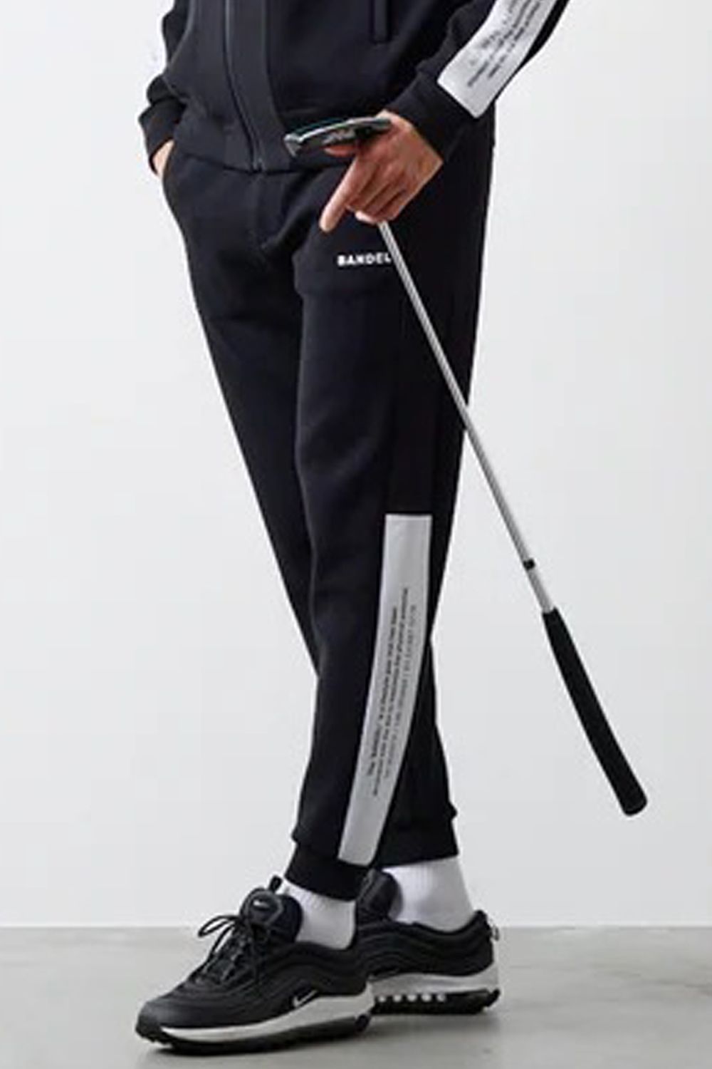 【25AW】 SIDE THICK LINE SWITCH LIB PANTS / ボンディング素材 コンセプトノーツプリント リブロングパンツ (ブラック)