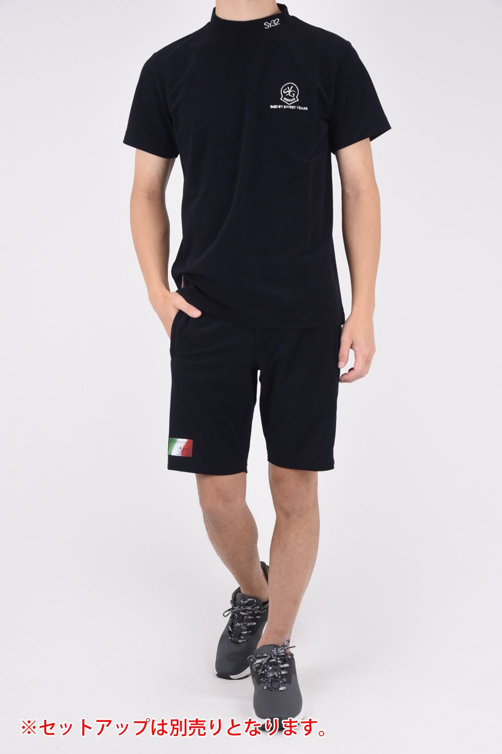 【ABSOLUTE】 CARVICO PANTELLERIA MOCK / ロゴ カルビコ ストレッチ 半袖 モックネック Tシャツ (ブラック)