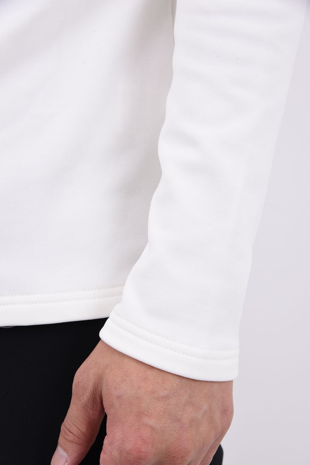 【26AW】 WARM INNER MOCK NECK / 裏起毛 ブランドロゴ刺繍 モックネックシャツ (ホワイト)*