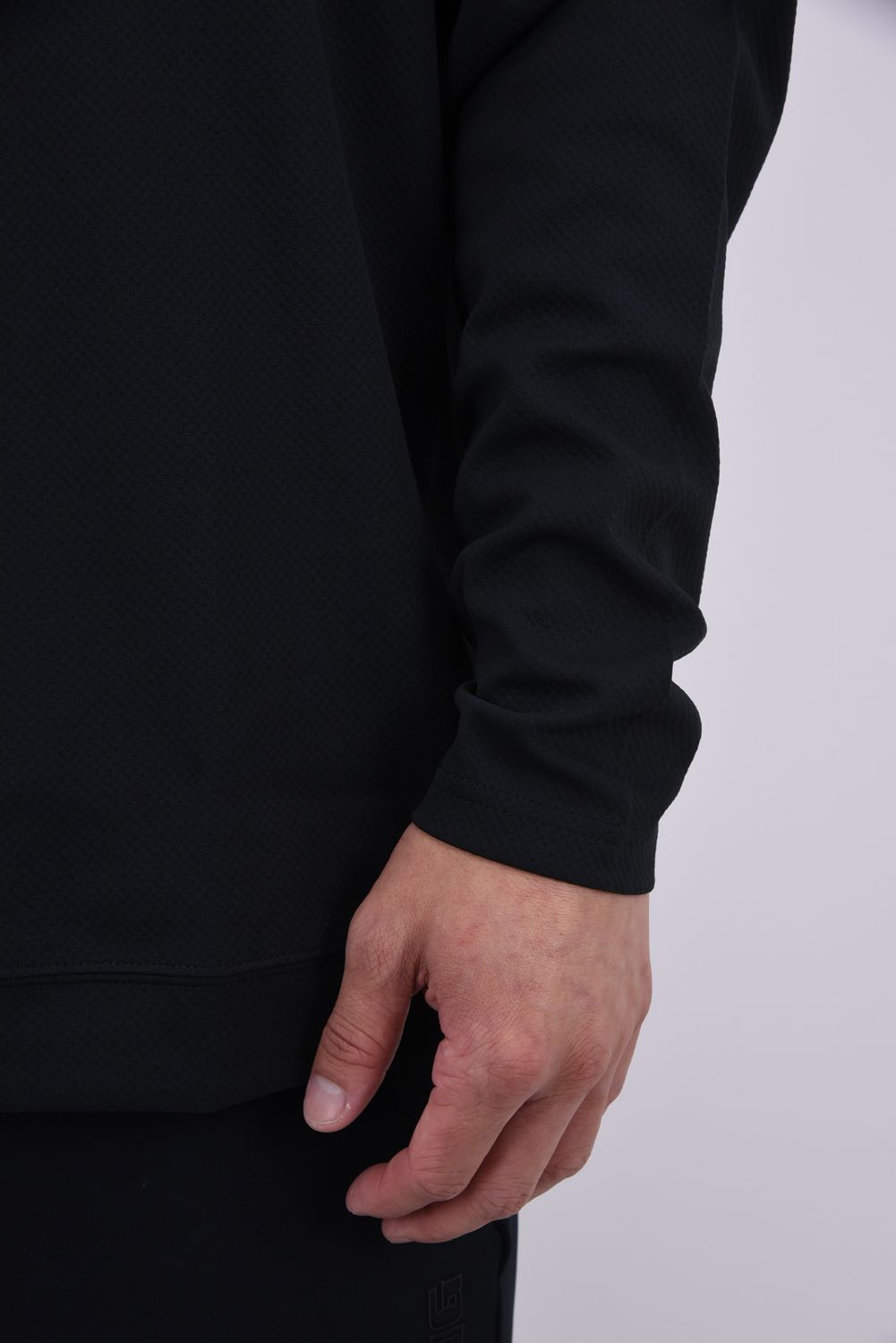 【26AW】 MEN’S NECK LOGO LS HIGHNECK / カラーロゴ 長袖モックネックTシャツ (ブラック)
