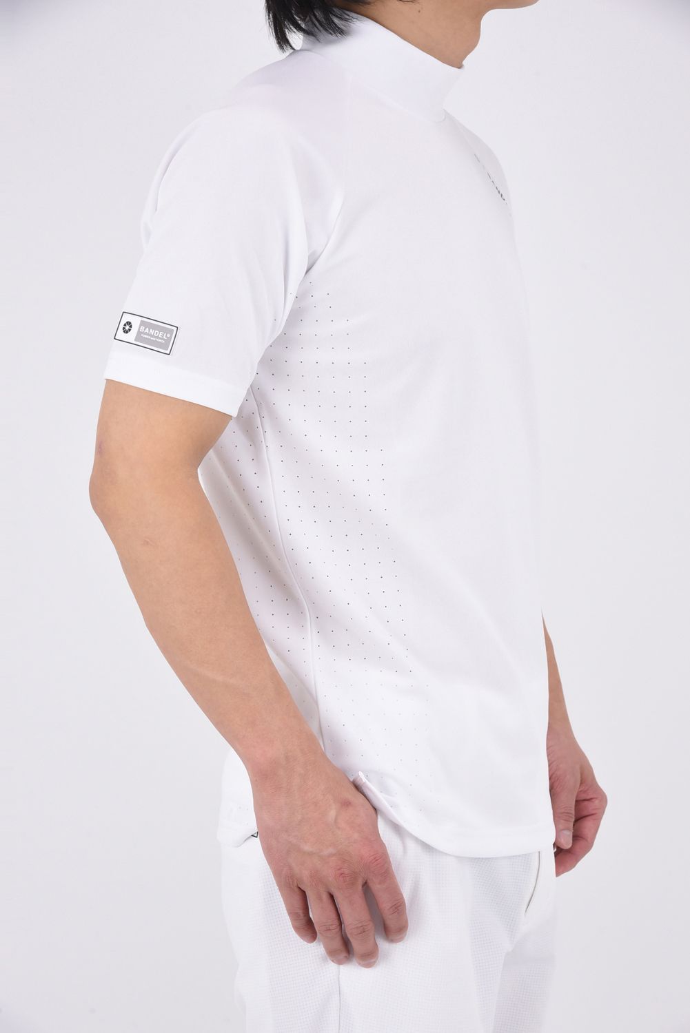【26SS】 HEAT PUNCHING MOCK NECK / バックロゴ パンチング モックネックTシャツ (ホワイト)