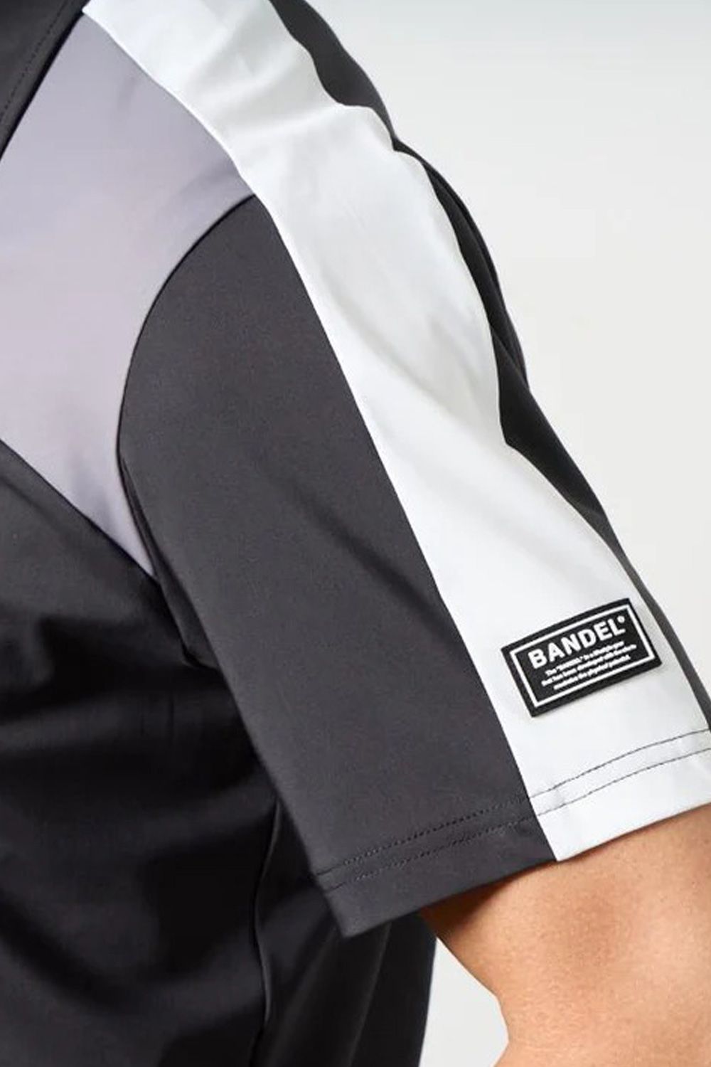 【26SS】 スウィッチジップポロシャツ (ブラック)