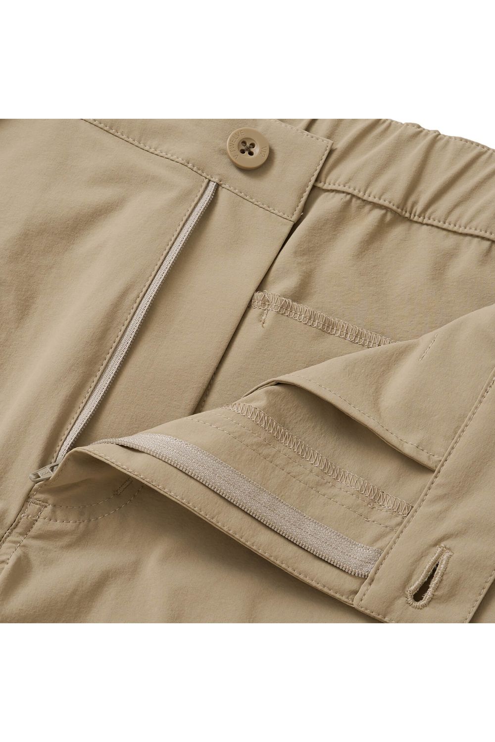 【26SS】 OZ SHORTS / ストレッチナイロン バックロゴライン ショートパンツ (ベージュ)