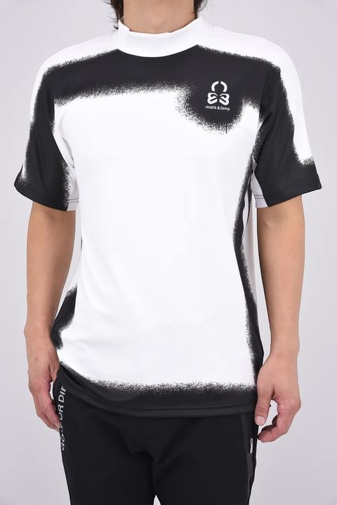 【2026AW 木村拓哉さん着用】 NOCTURNE MOCK NECK TEE / モノトーングラフィック モックネックTシャツ (ホワイト)