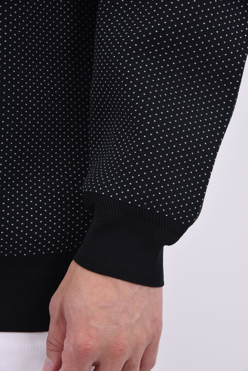 【26AW】 MEN’S BIRDS EYE KNIT CREWNECK / バーズアイパターン ブランドロゴ クルーネックニット (ブラック)