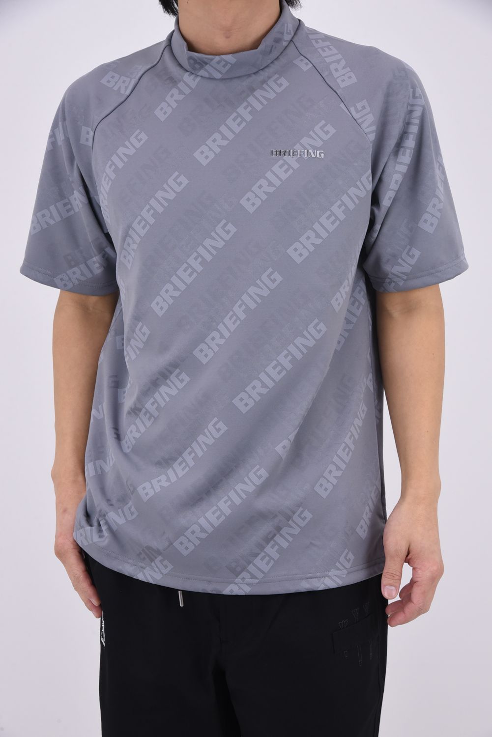 【26SS】 MEN'S SHADOW LOGO JQ HIGHNECK RF / バイアスロゴジャカード リラックスフィット モックネックTシャツ (グレー)