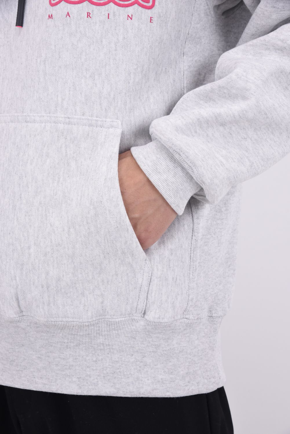 【25AW】 ACANTHUS * MUTA MARINE SWEET LOGO HOODED SWEATSHIRTS / ヘビーウェイト 裏起毛 ハートロゴ プルオーバーパーカー (グレー)
