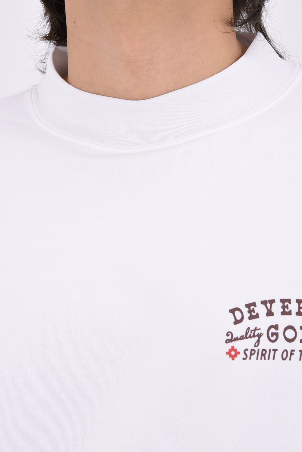 【26AW】 DVG spirit of the West MOCK TEE / バックプリント 長袖モックネックTシャツ (ホワイト)