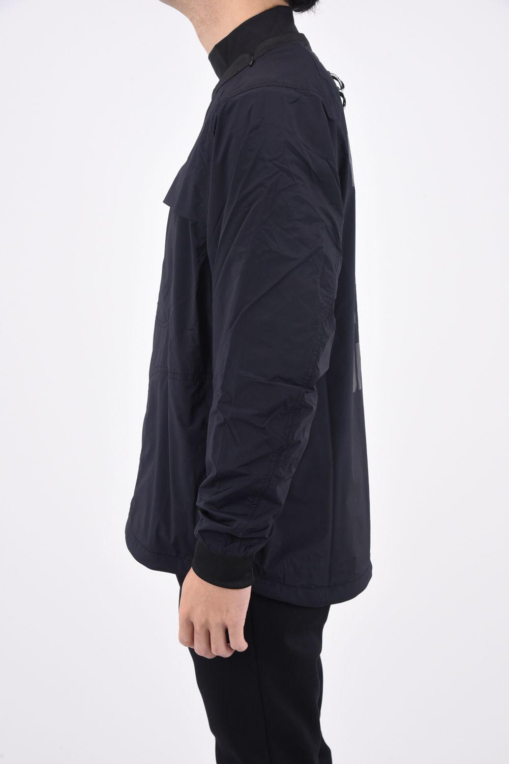 COMBAT PULLOVER BLOUSON / バックロゴ フロントポケット 起毛 軽量 ブルゾン ブラック*