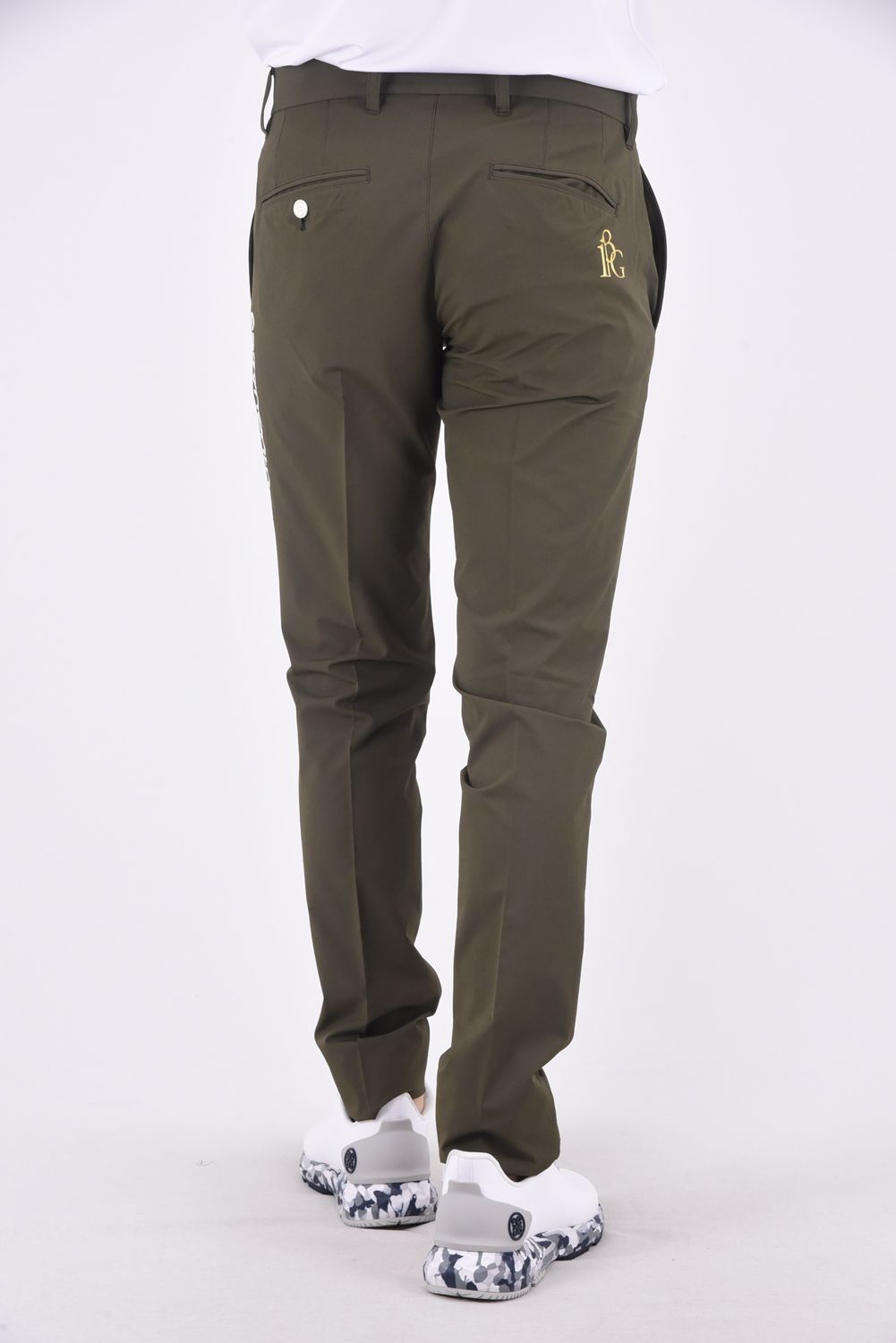 1PIU1UGUALE3 GOLF - SLIM SLACKS / ブランドロゴ スリムフィット