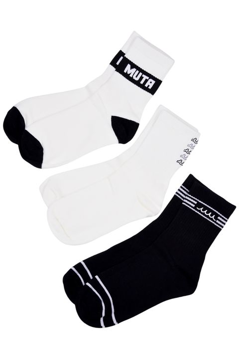 【26AW】【プレゼント好適品】 3PACK CREW SOCKS / 3枚セット ブランドロゴ クルーソックス (ホワイト/ブラック)