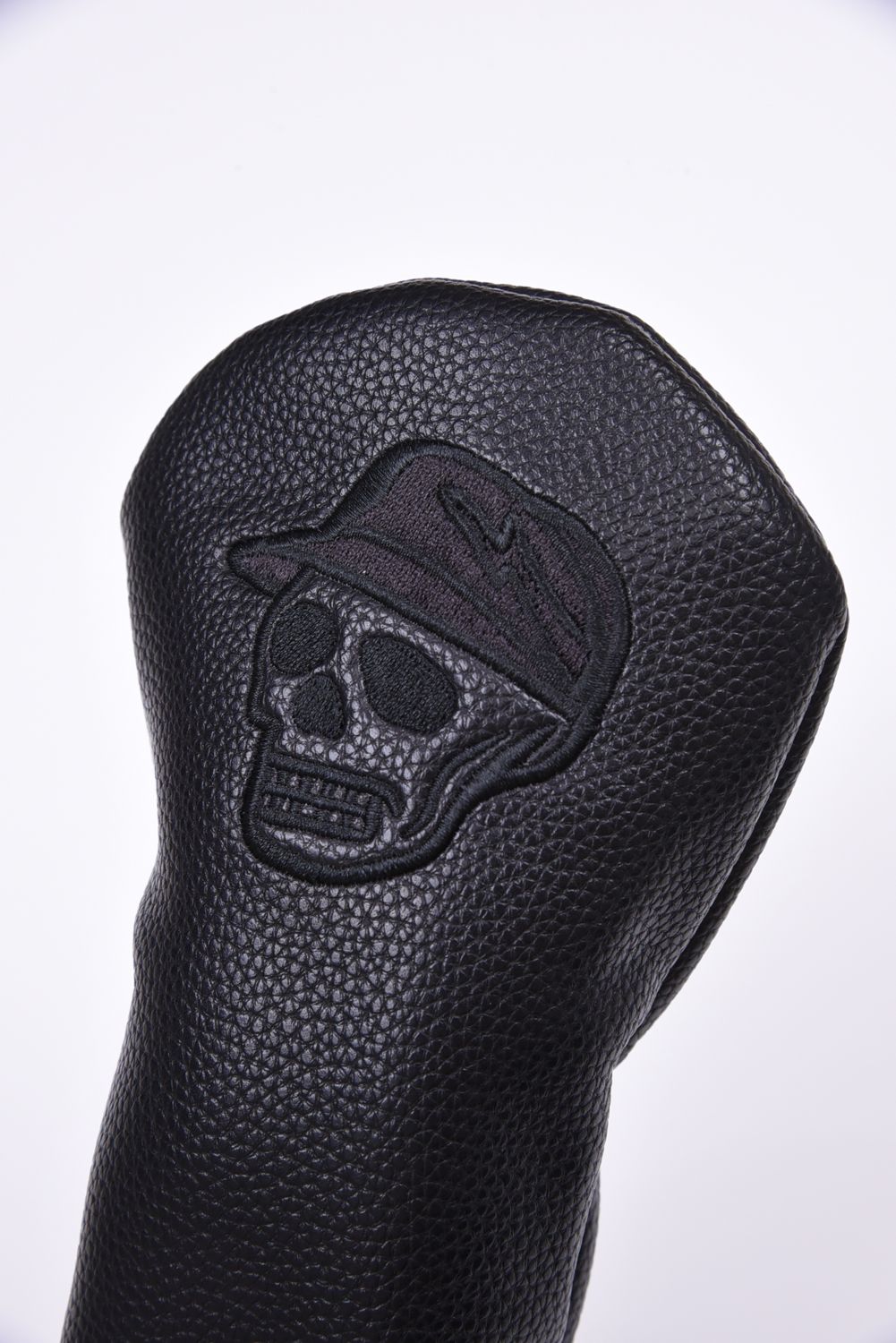 【26AW】 DVG SKULL ICON UT HEADCOVER / スカルアイコン ユーティリティカバー (ブラック）