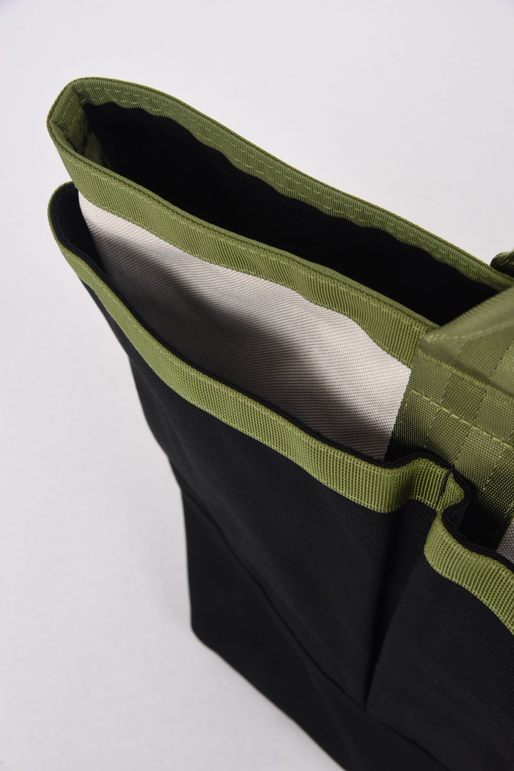 TOOL TOTE WL / トール トートバッグ (ブラック×アイボリー)
