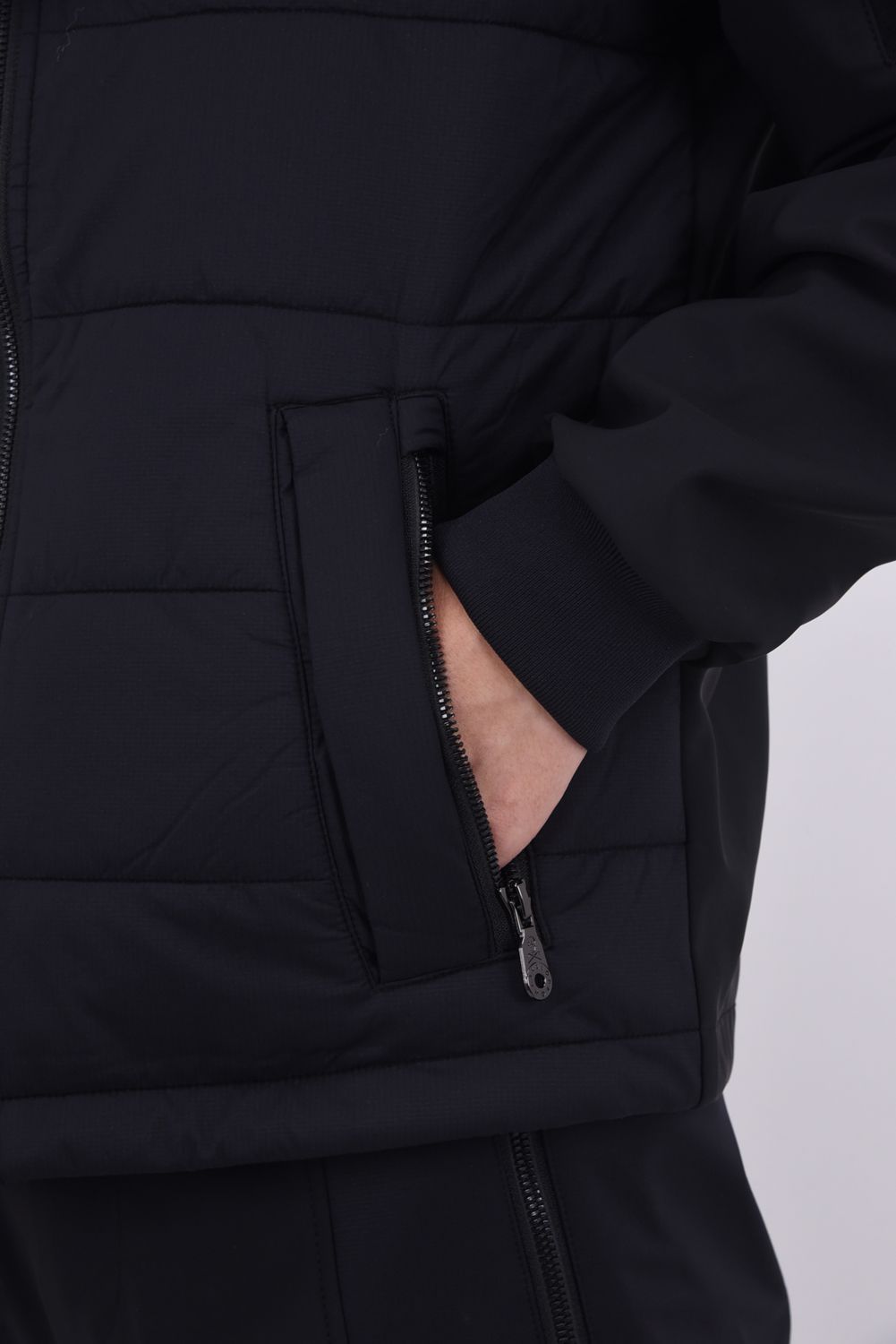 【2025AW】 PRIMAL AIR HYBRID JACKET / PERTEX®ナイロン リフレクタープリント ハイブリッドパファージャケット (ブラック）