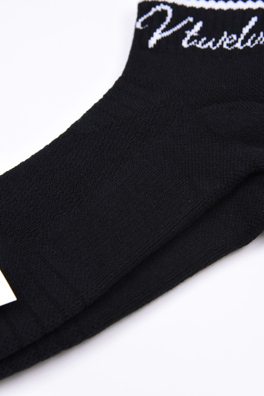 【26AW】 HICKY SOCKS / 筆記体ロゴ ミドルソックス (ブラック)