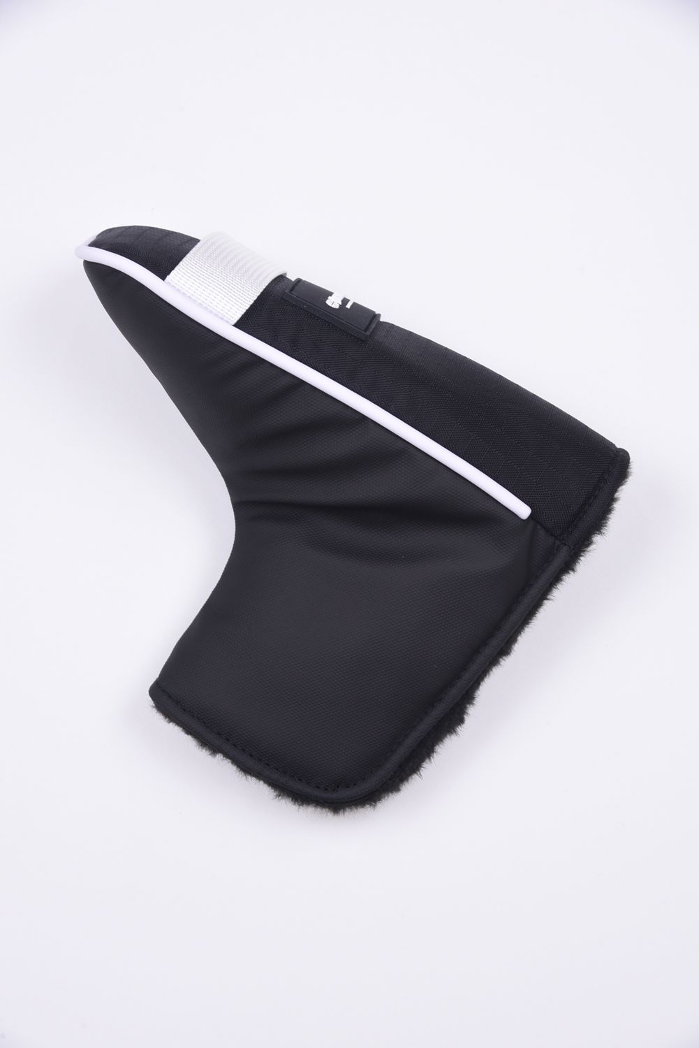 【期間限定ポイント10倍】RIPSTOP MAGTECH HEADCOVER PT / リップストップ マグネット ピン型パターカバー (ブラック/ホワイト)